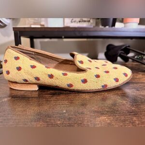 Zalo vintage needlepoint strawberry print loafers size 8